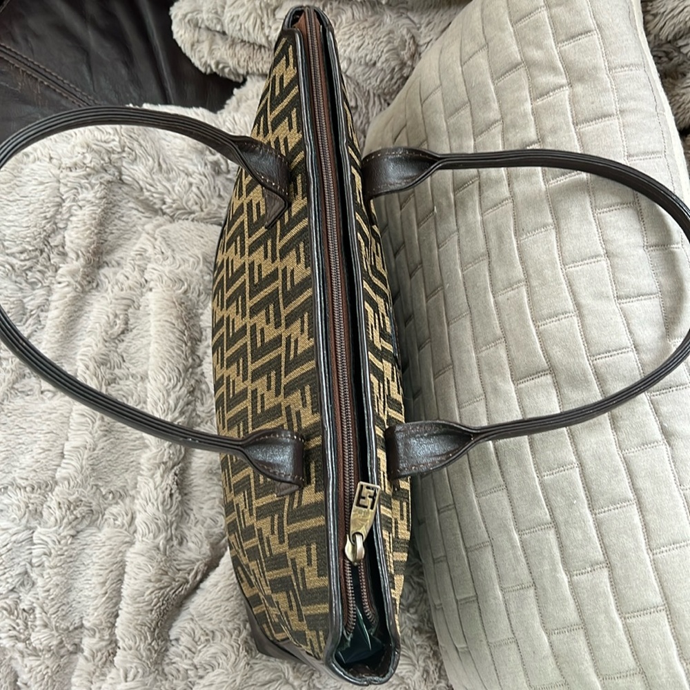FENDI Vintage Zucca print TOTE in great condition - Picture 11 of 17